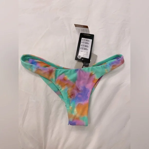 NWT🌟 Vix bikini bottom - Picture 2 of 6